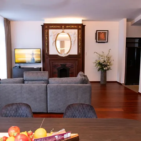 Apartman Botanique Airbnb, Antwerpen